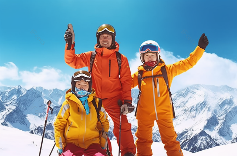东方家庭滑雪蓝天雪山,高清,摄影图,摄影图片,图片大全,摄影图免费下载